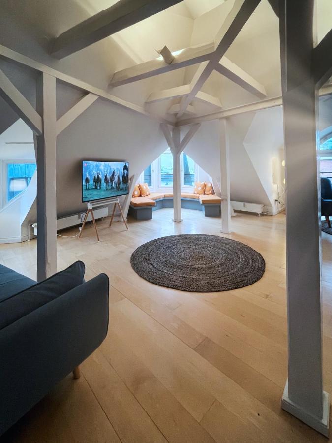 Loft-Panoramablick-Hafen & Elbe! Apartment Hamburg Luaran gambar